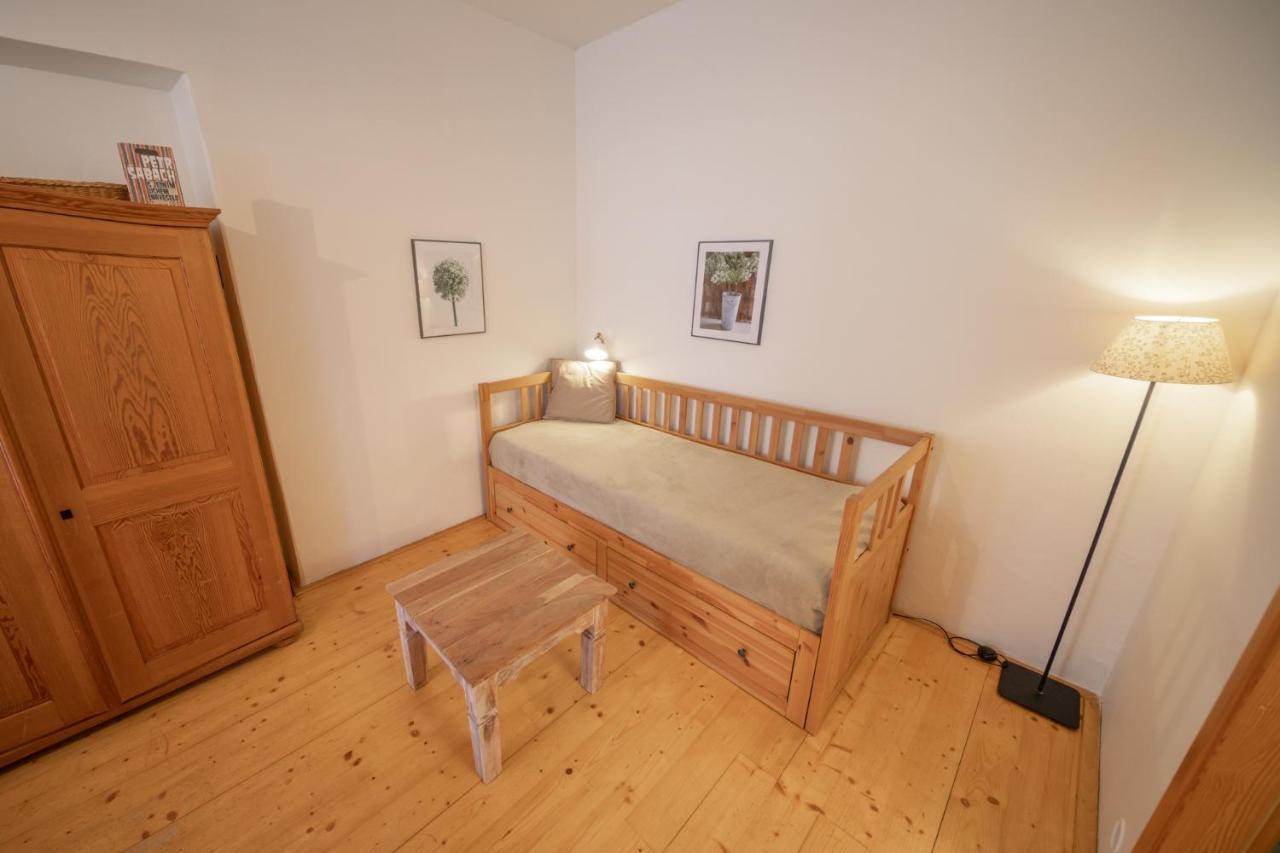 Apartment Ve Mlyne Teplice nad Metují Esterno foto