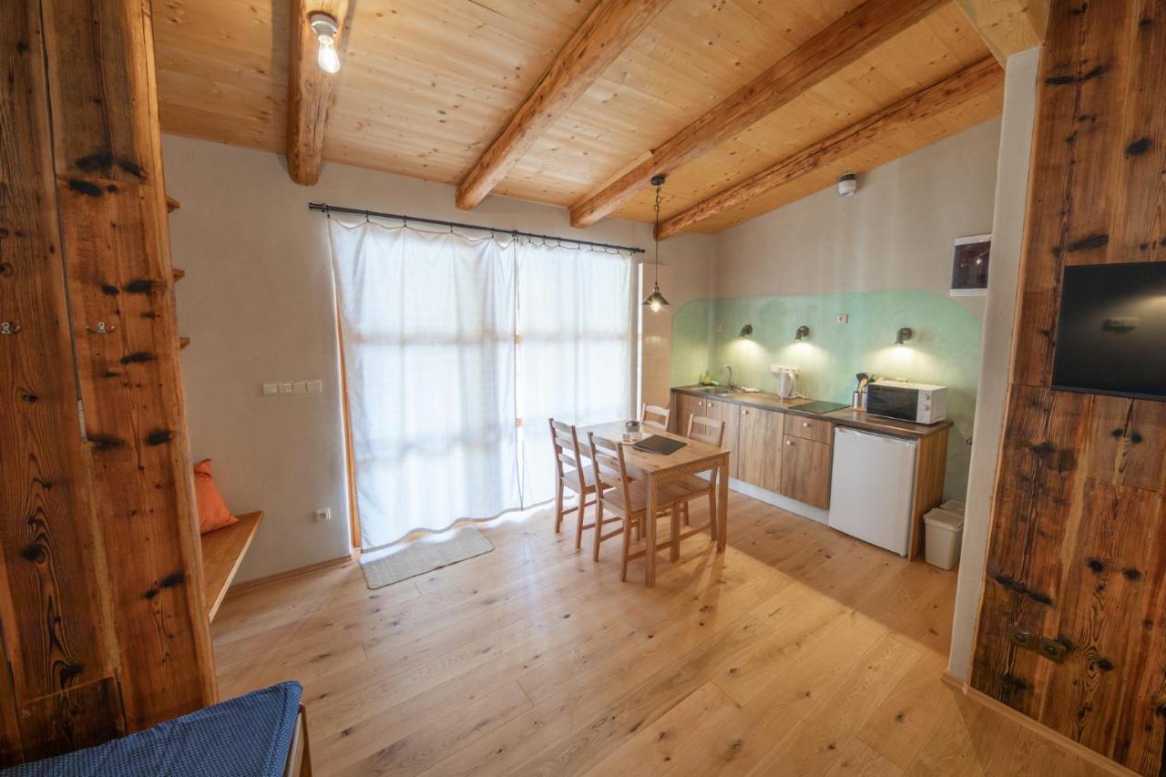Apartment Ve Mlyne Teplice nad Metují Esterno foto